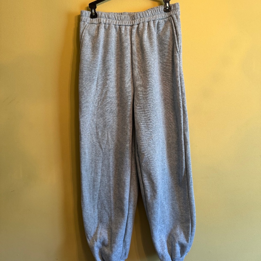 plain grey sweatpants
